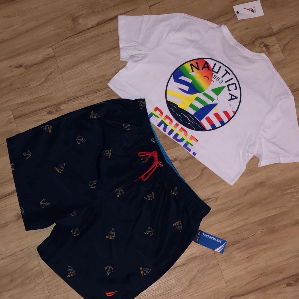 Brand new  NAUTICA  SET